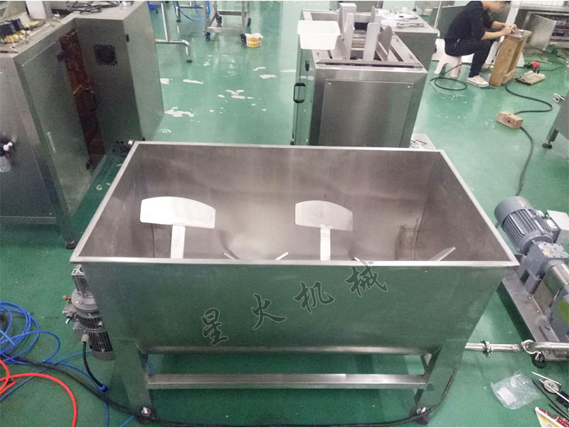 開火鍋底料工廠需要什么設(shè)備 火鍋底料包裝機