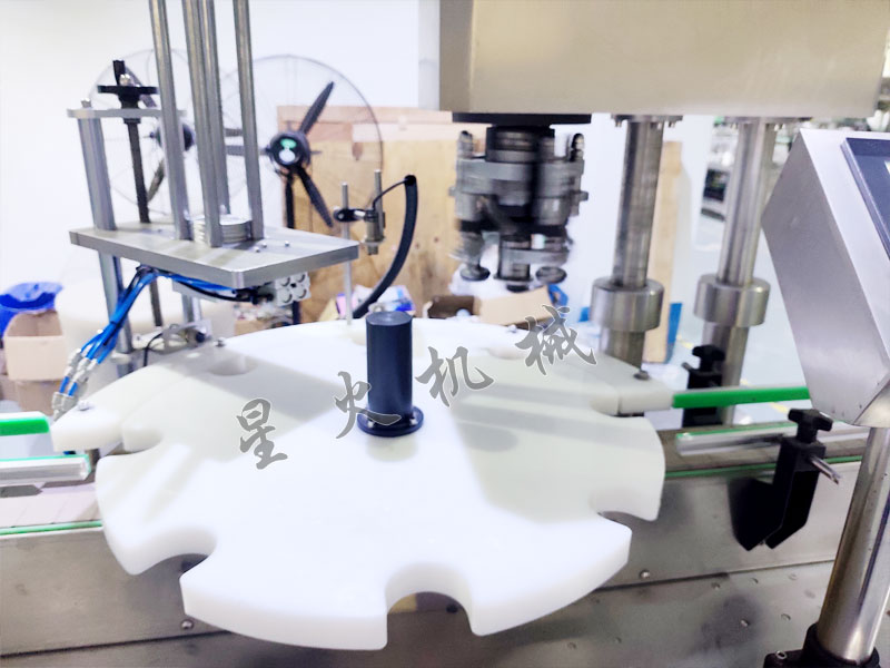 江蘇易拉罐封口機(jī)細(xì)節(jié)