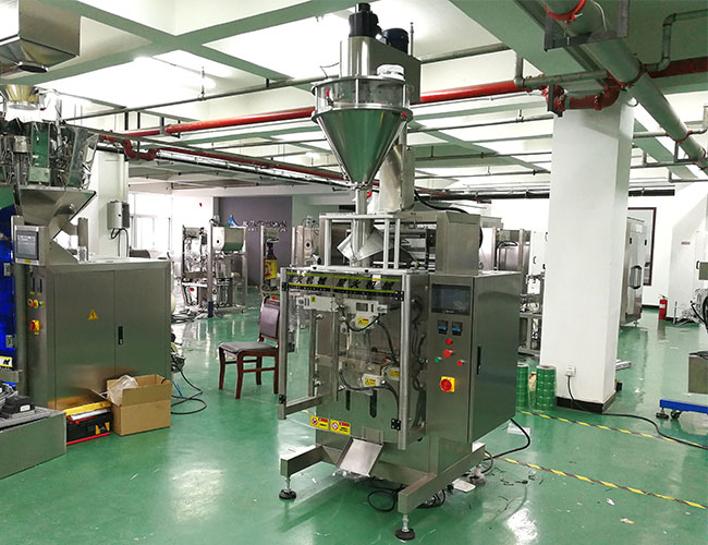 星火袋裝調(diào)味粉自動包裝機設(shè)備展示