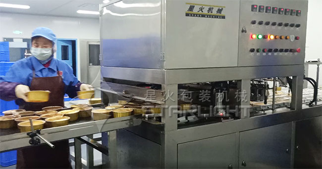預(yù)制菜包裝設(shè)備展示
